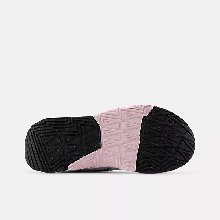 NEW BALANCE FuelCell Play