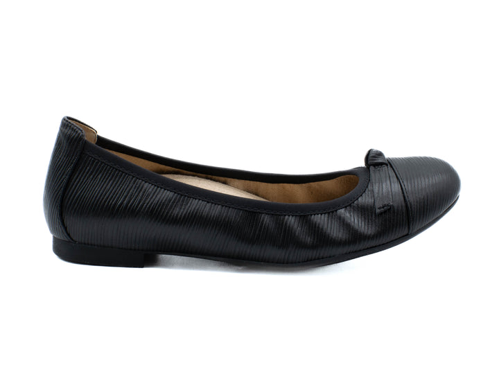VIONIC AMORIE FLAT