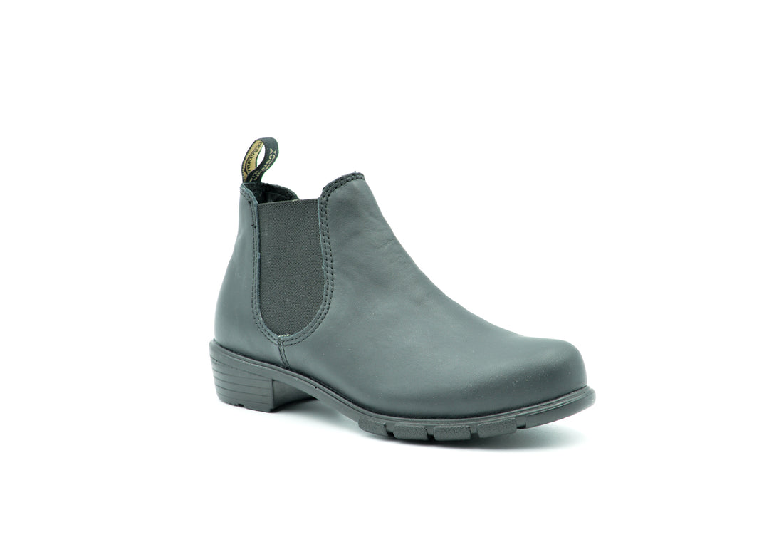 BLUNDSTONE #2068 Low Heel