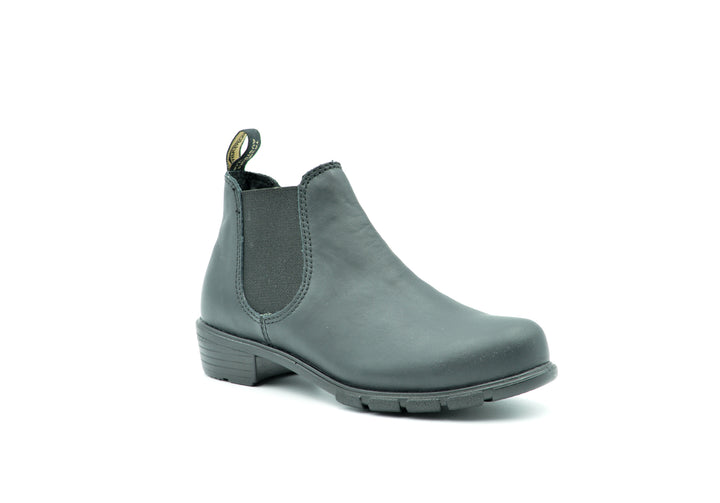BLUNDSTONE #2068 Low Heel