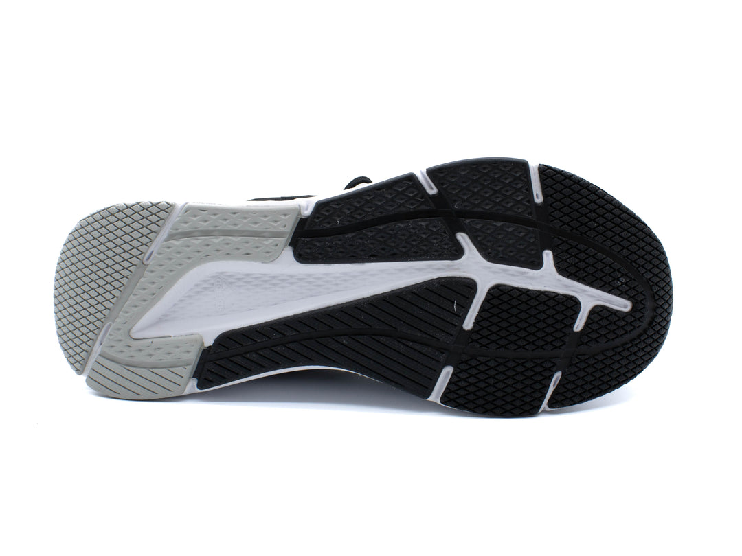 ADIDAS Questar Sneakers