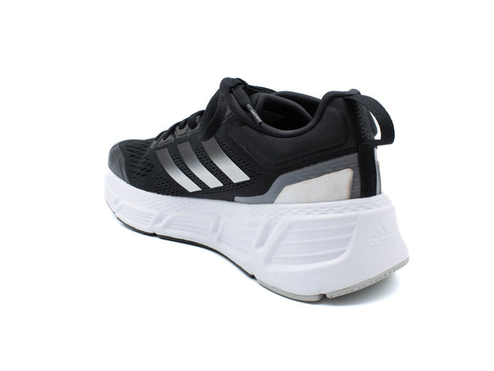 ADIDAS Questar Sneakers