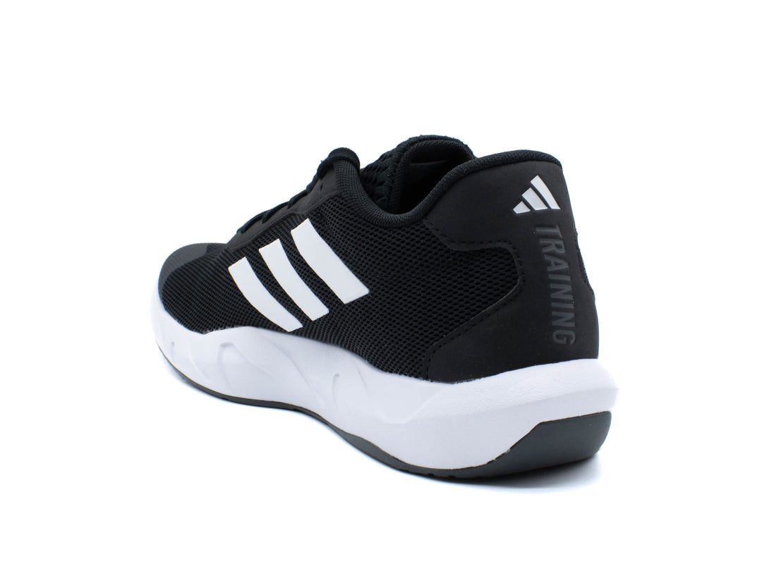 ADIDAS Amplimove