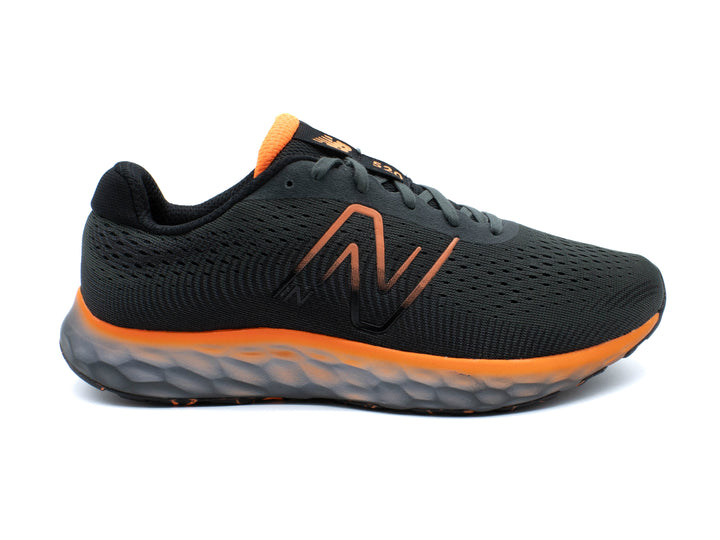 NEW BALANCE 520V8