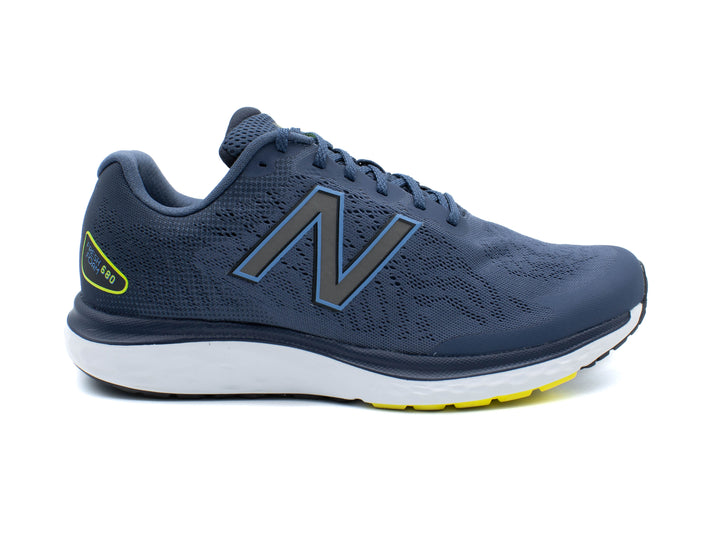 NEW BALANCE 680V7