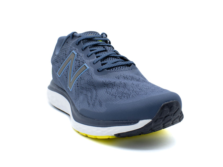 NEW BALANCE 680V7