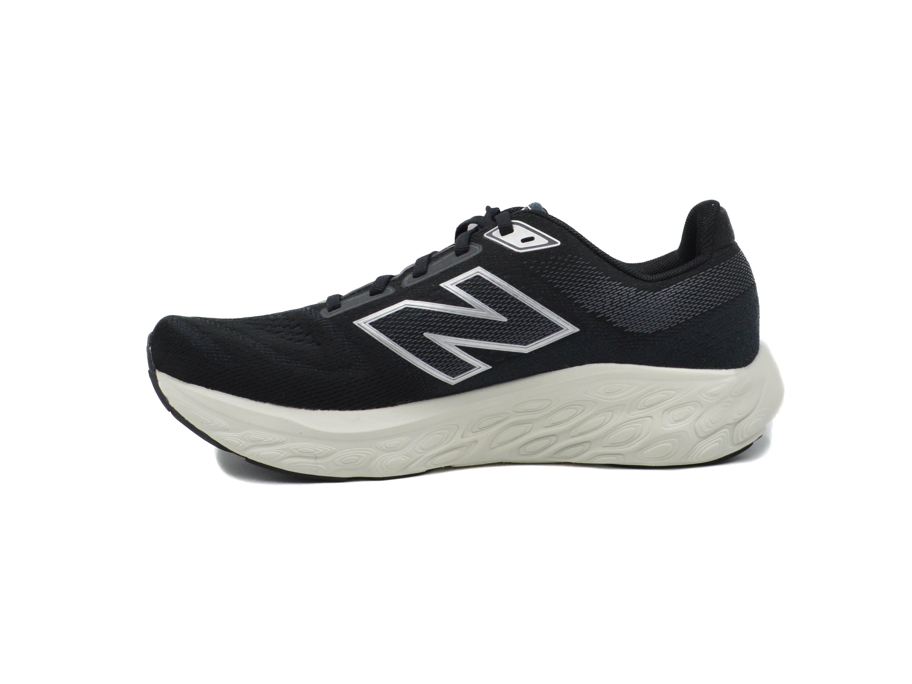 NEW BALANCE M880B14