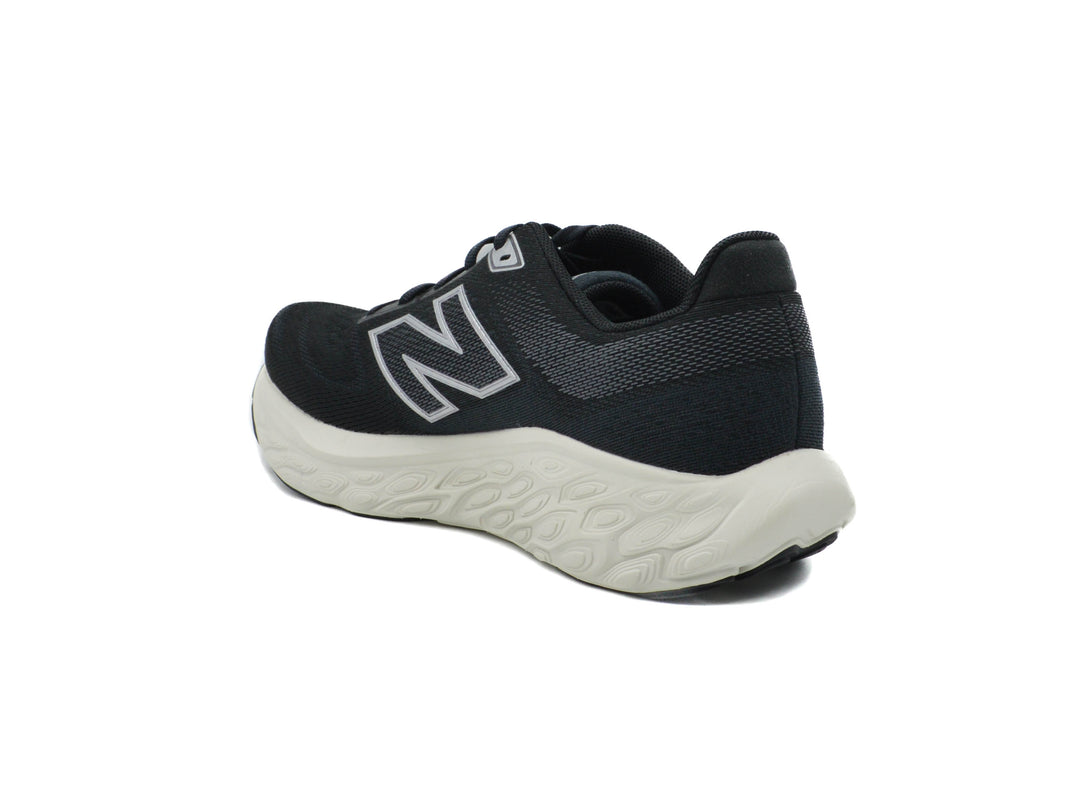 NEW BALANCE M880B14