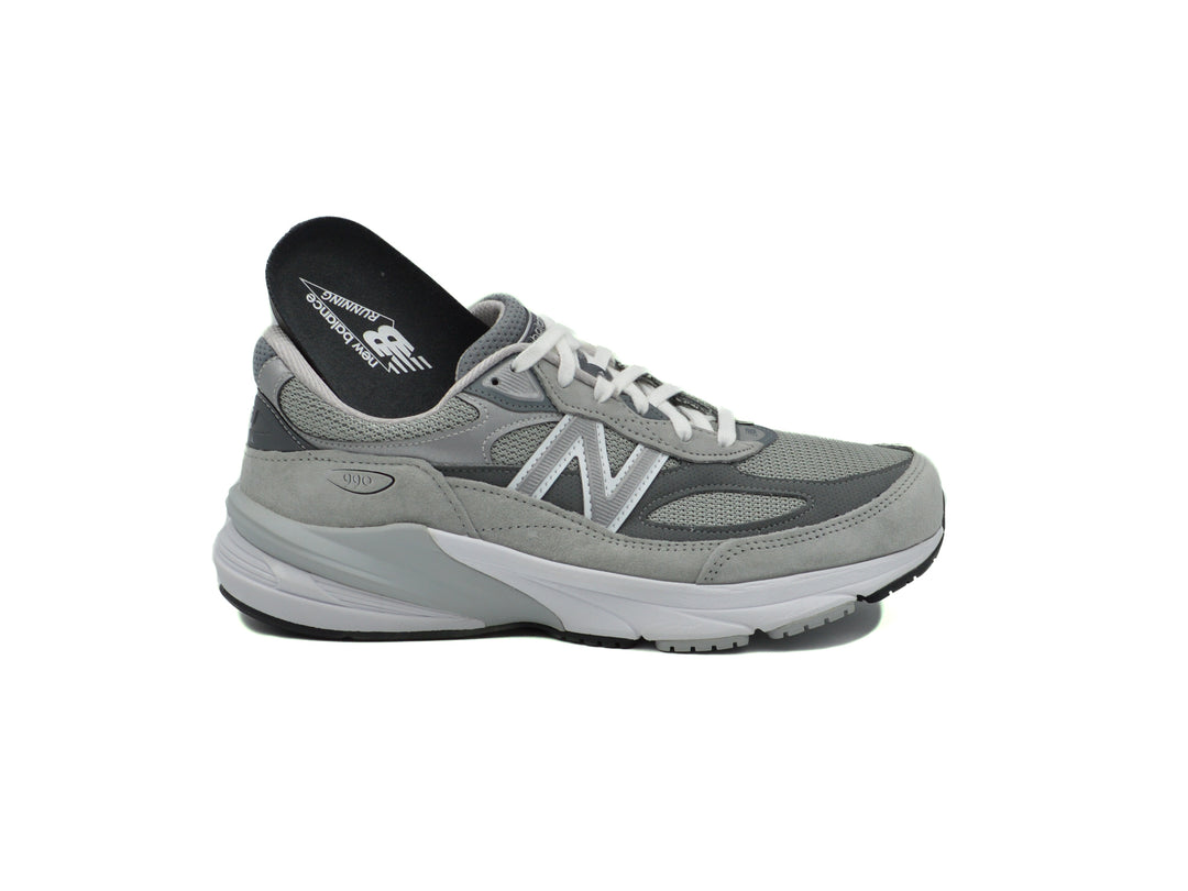 NEW BALANCE 990v6