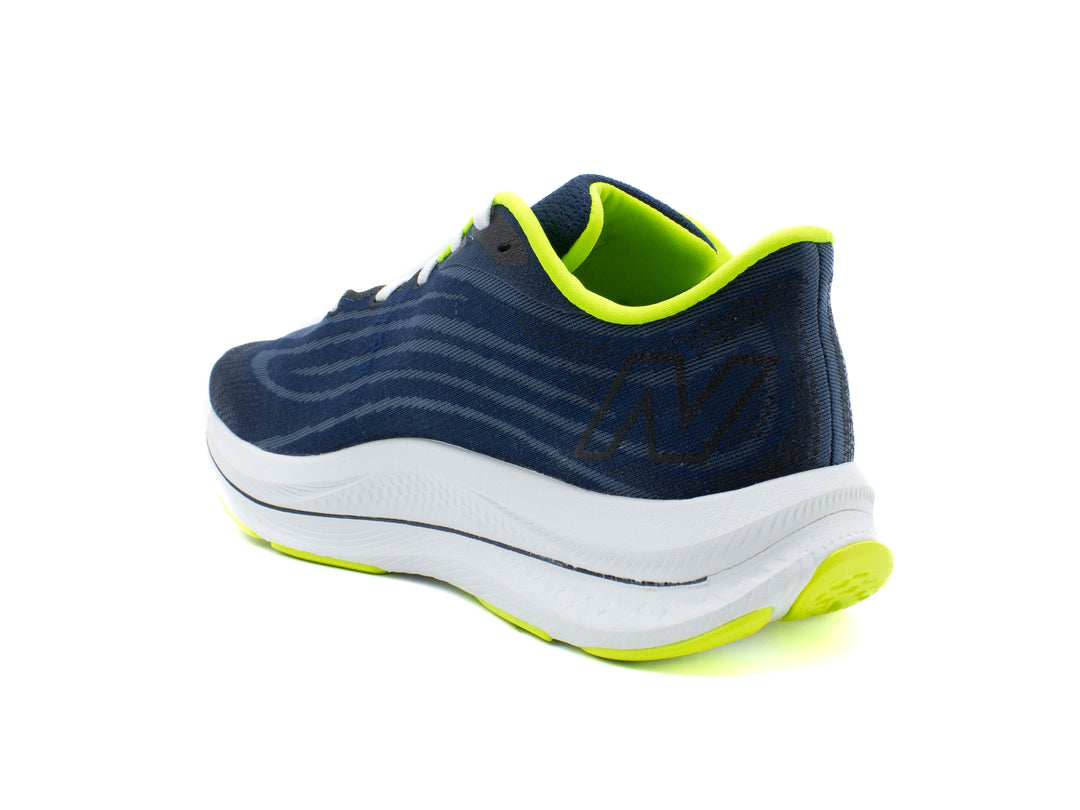 NEW BALANCE FuelCell Walker Elite