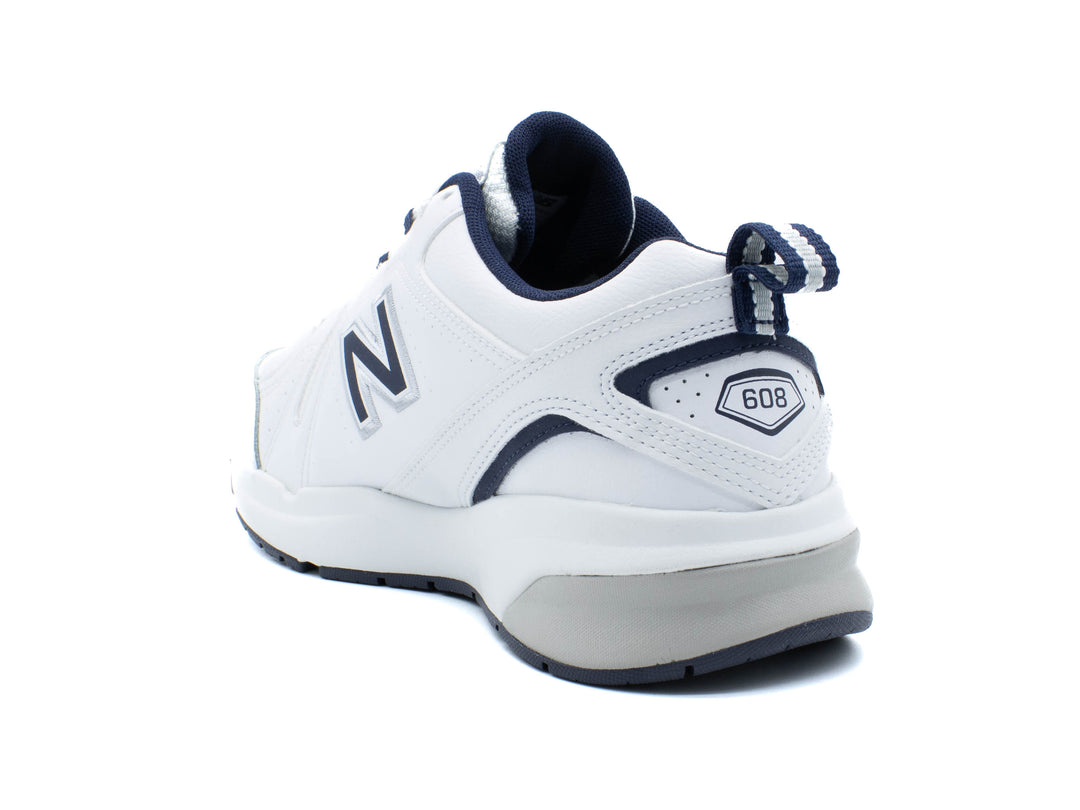 NEW BALANCE MX608v5