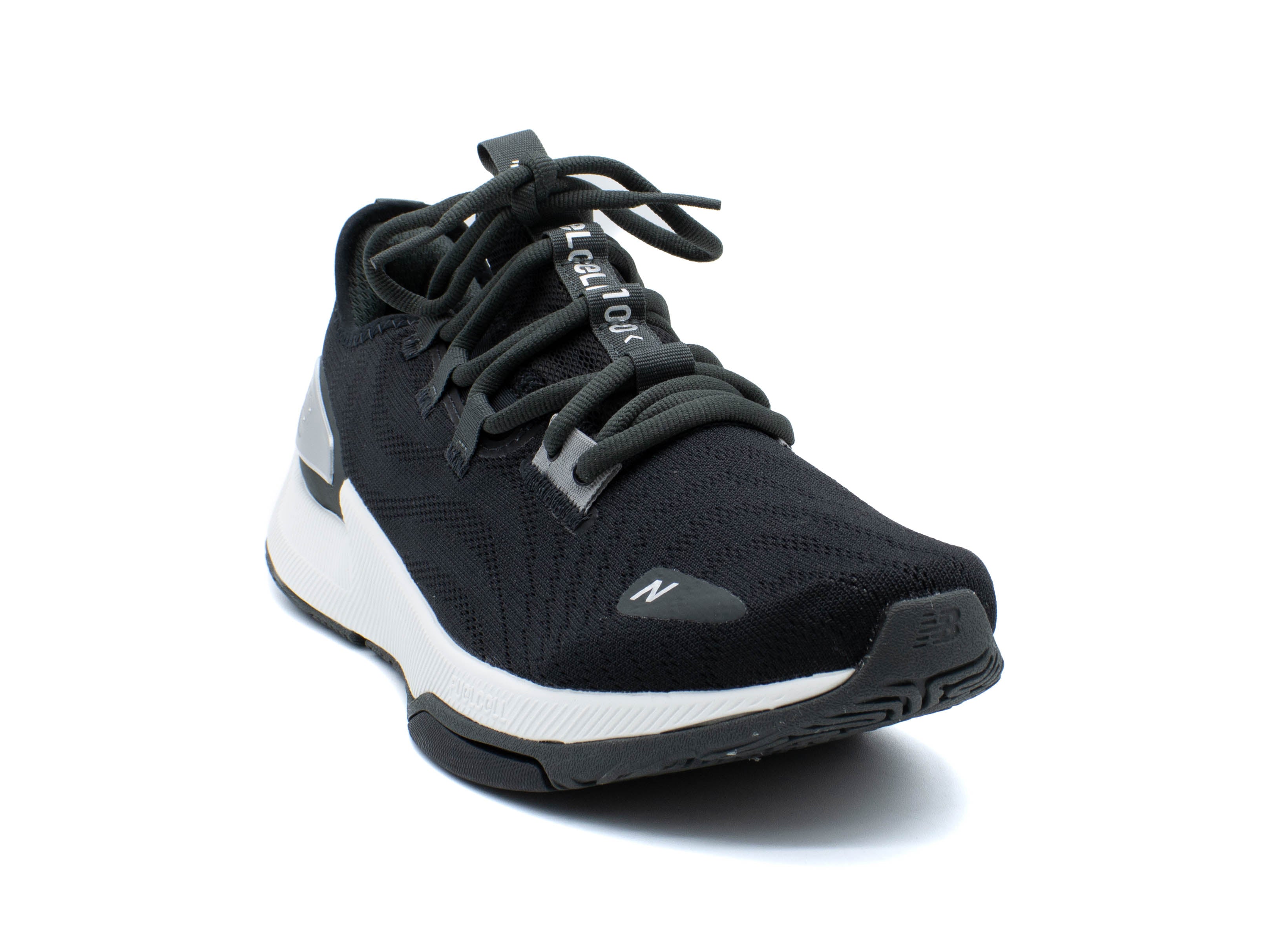 NEW BALANCE FuelCell Trainer v2