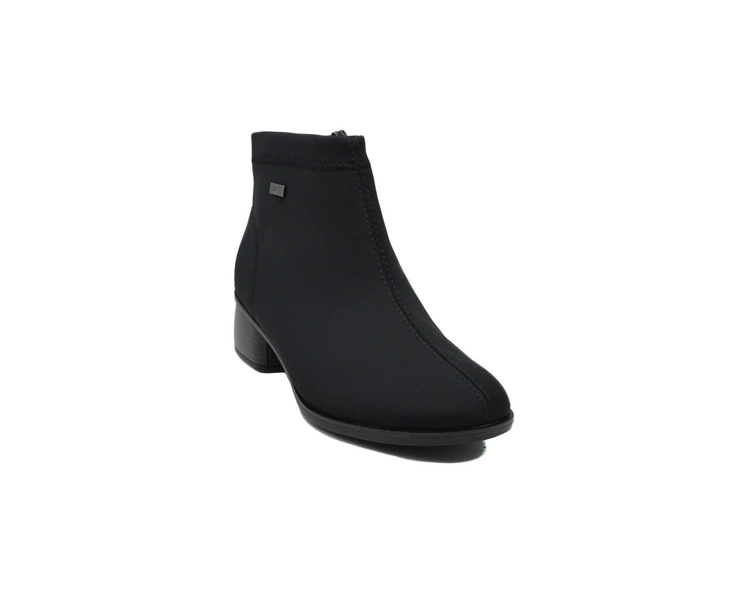 REMONTE R8872