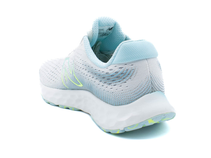 NEW BALANCE 520 v8