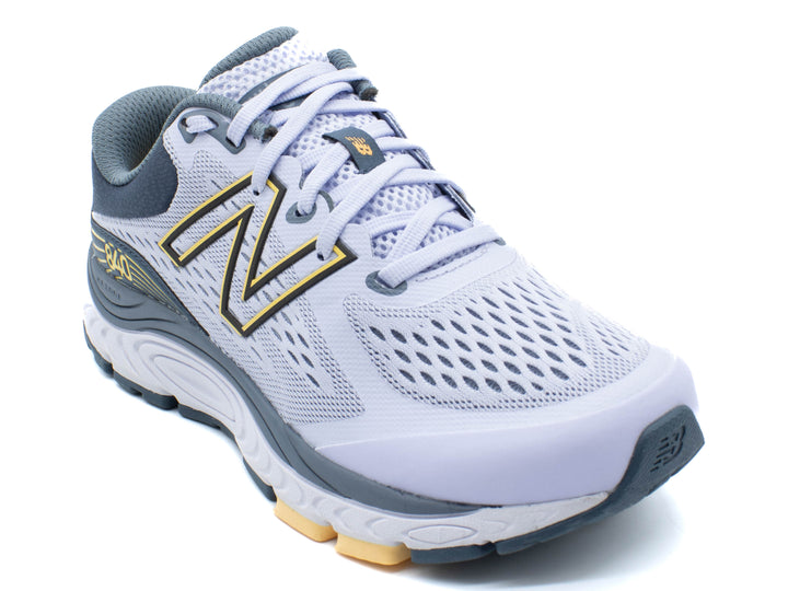 NEW BALANCE 840 V5