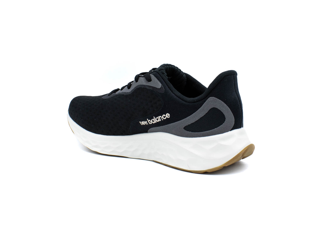 NEW BALANCE Fresh Foam Arishi v4
