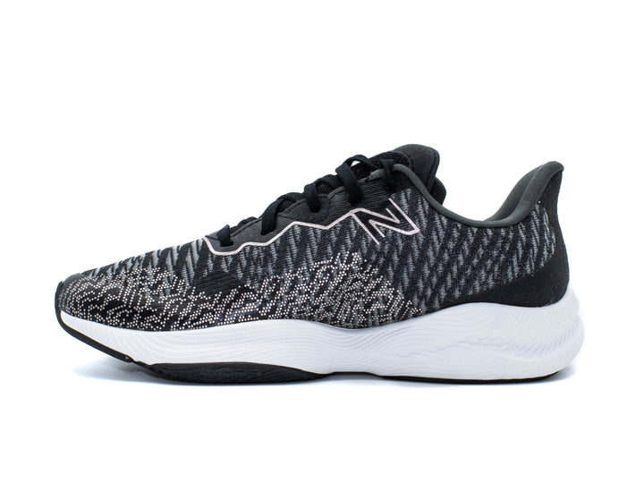 NEW BALANCE FuelCell Shift TR v2