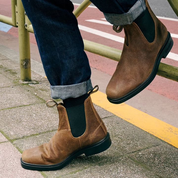 BLUNDSTONE Chisel Toe #2581