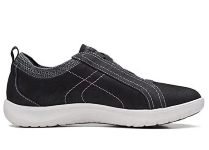 CLARKS Adella Trace