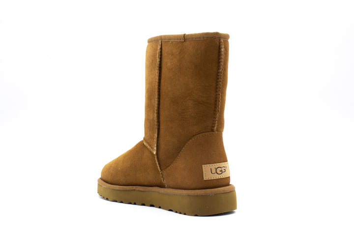 UGG Classic II Short
