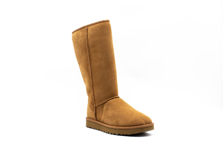 UGG Classic II Tall