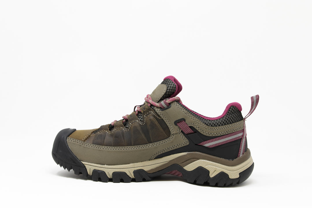 KEEN. TARGHEE III WP LOW