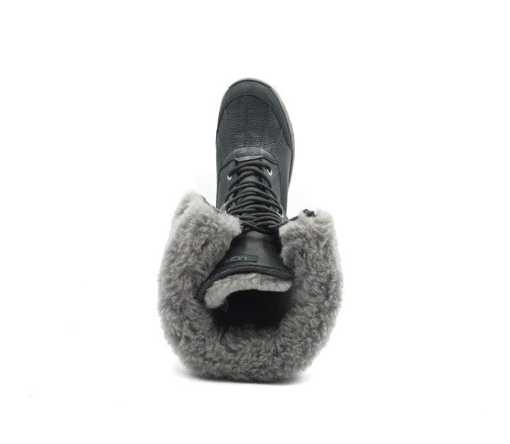 UGG Adirondack III