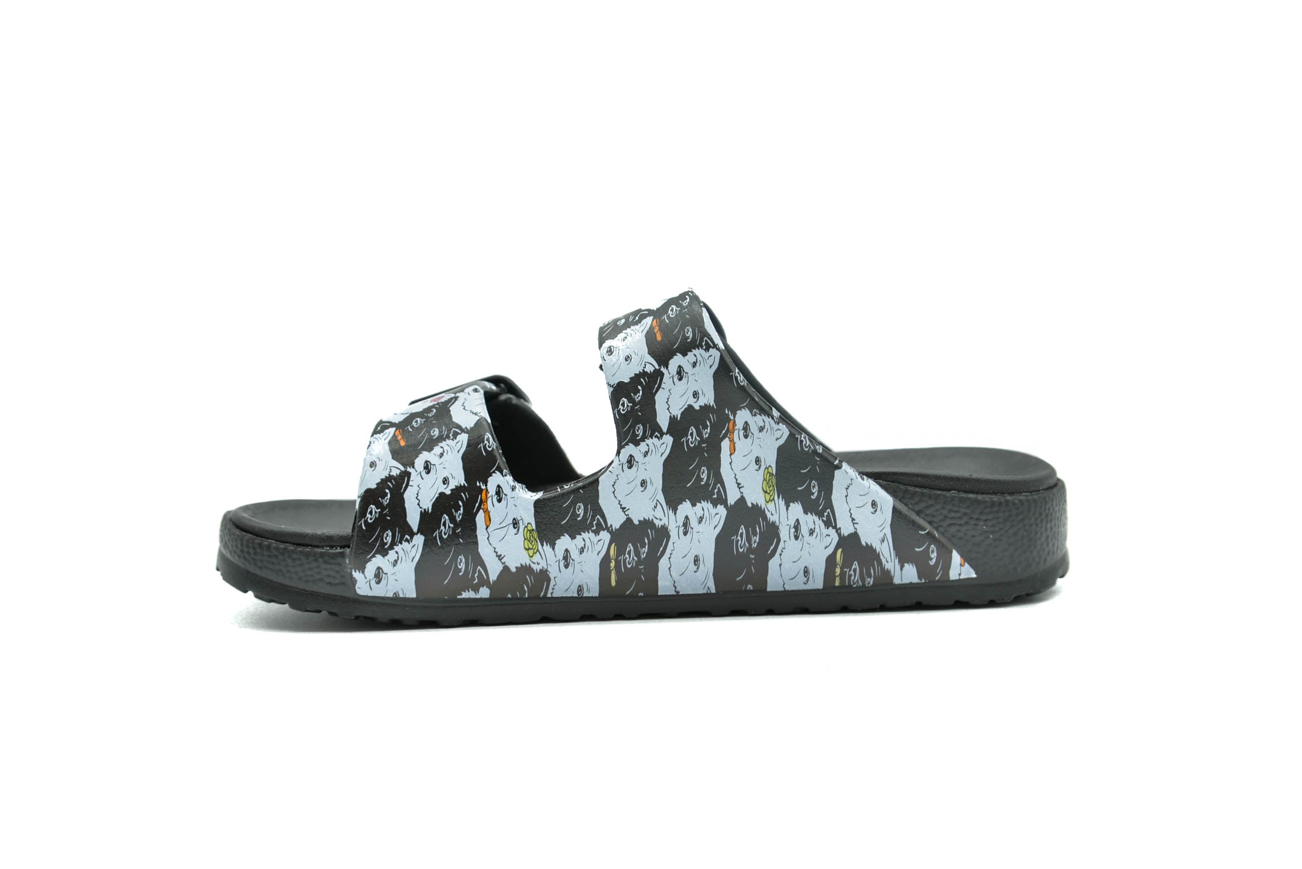 SKECHERS
