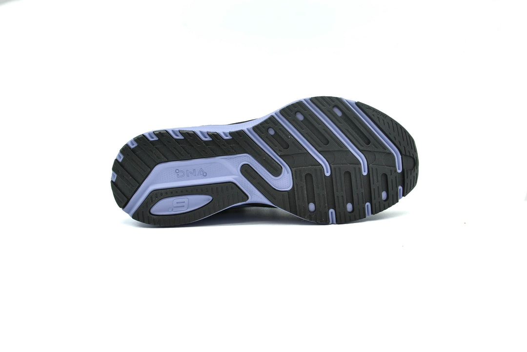 BROOKS Launch 9