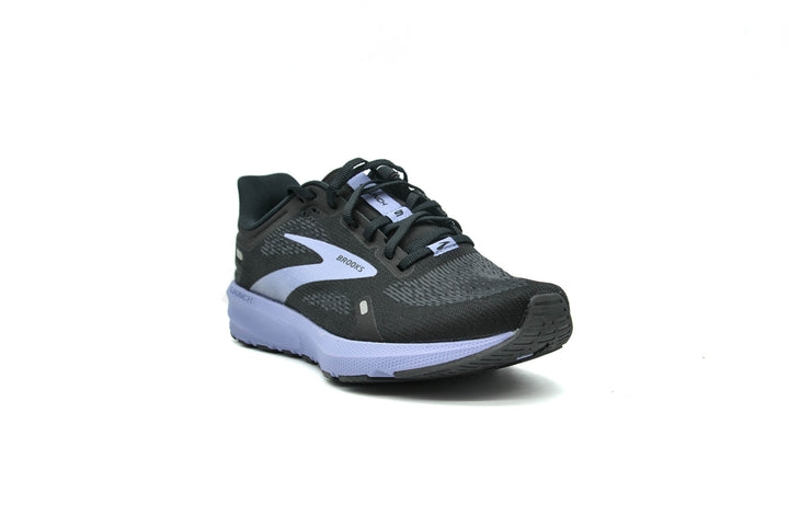 BROOKS Launch 9