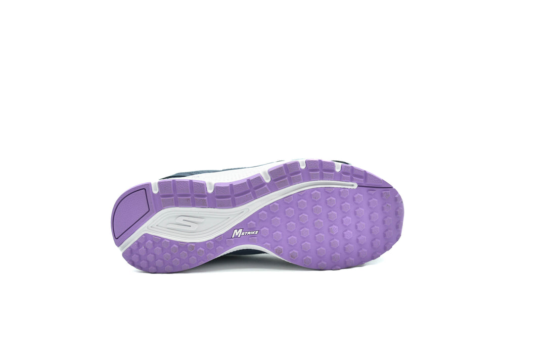 SKECHERS GOrun Consistent