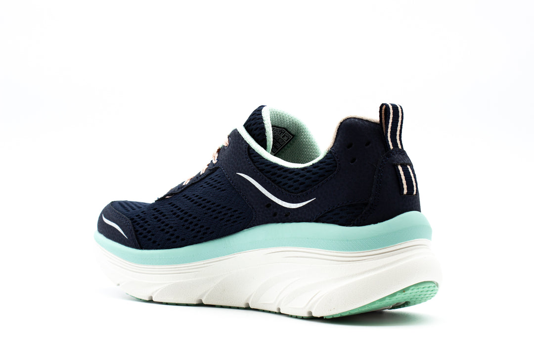 Skechers D'Lux Walker Infinite Motion