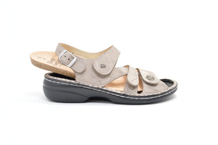 FINN COMFORT 2562