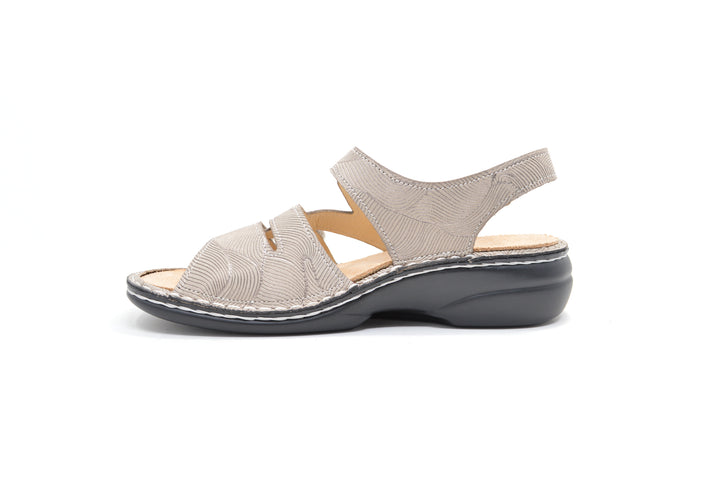 FINN COMFORT 2562