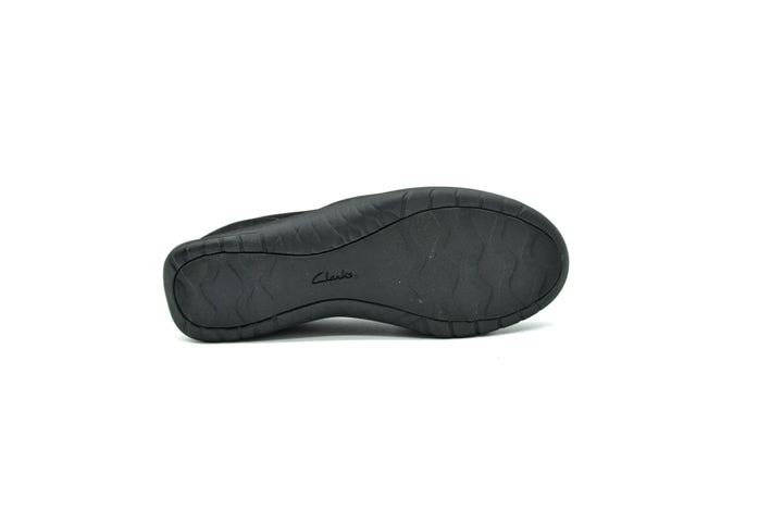 CLARKS 2616