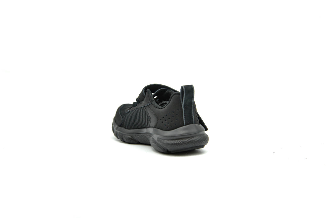 UNDER ARMOUR ASSERT 9 AC