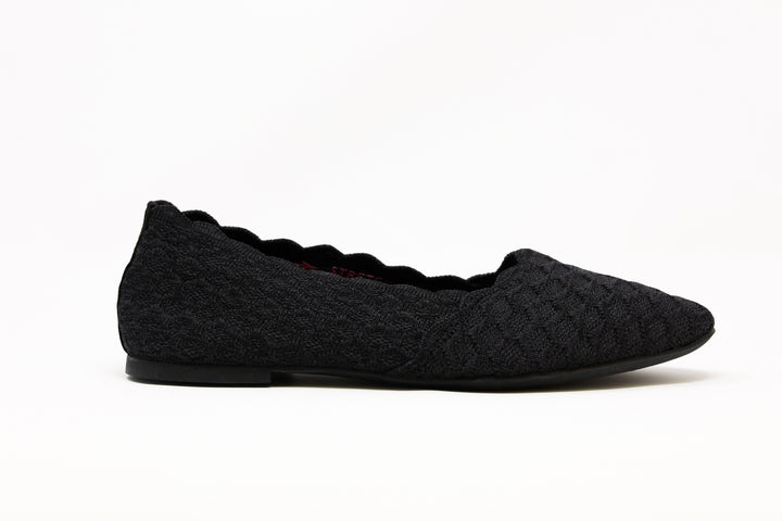 Skechers Cleo - Honeycomb Flat
