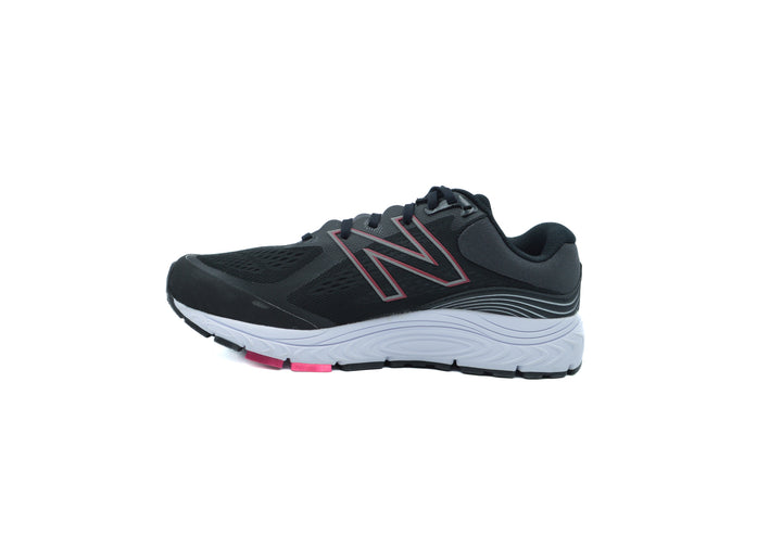 NEW BALANCE  840V5