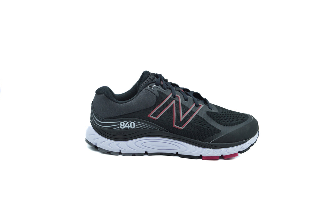 NEW BALANCE  840V5