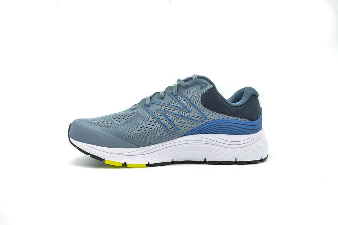 NEW BALANCE 840v5