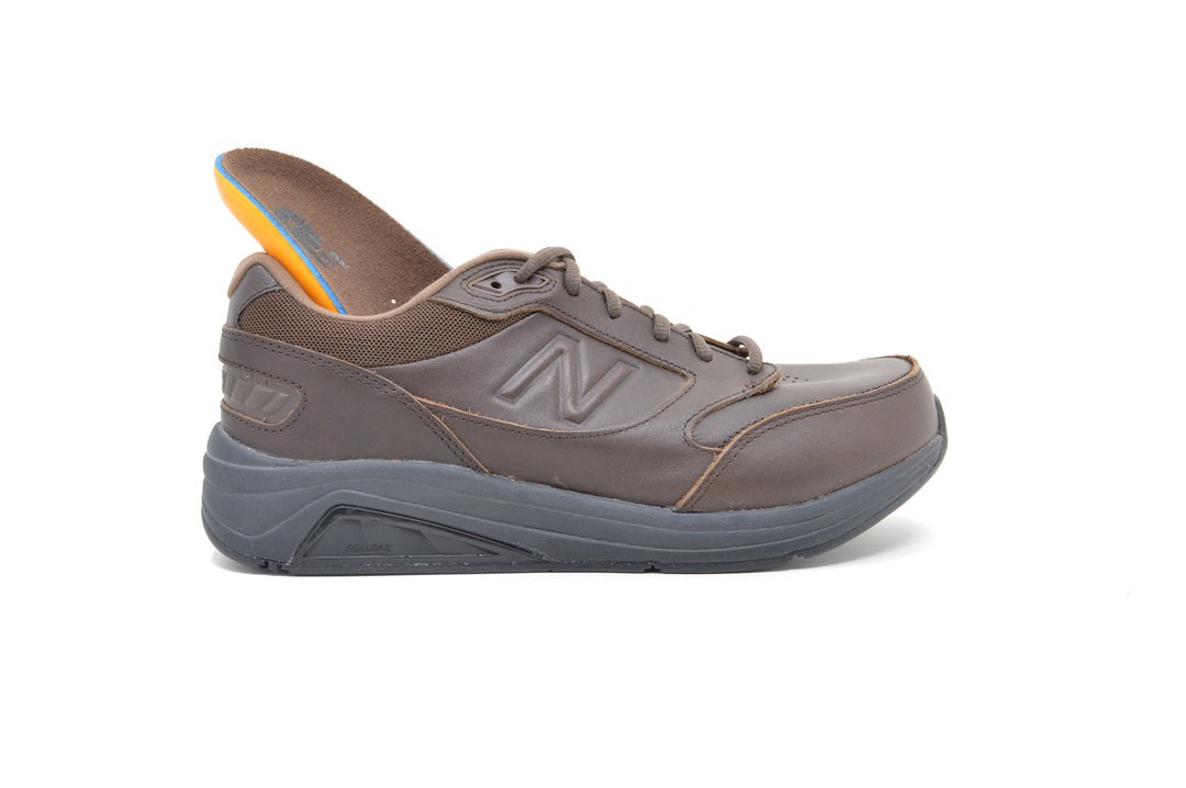New Balance 928v3