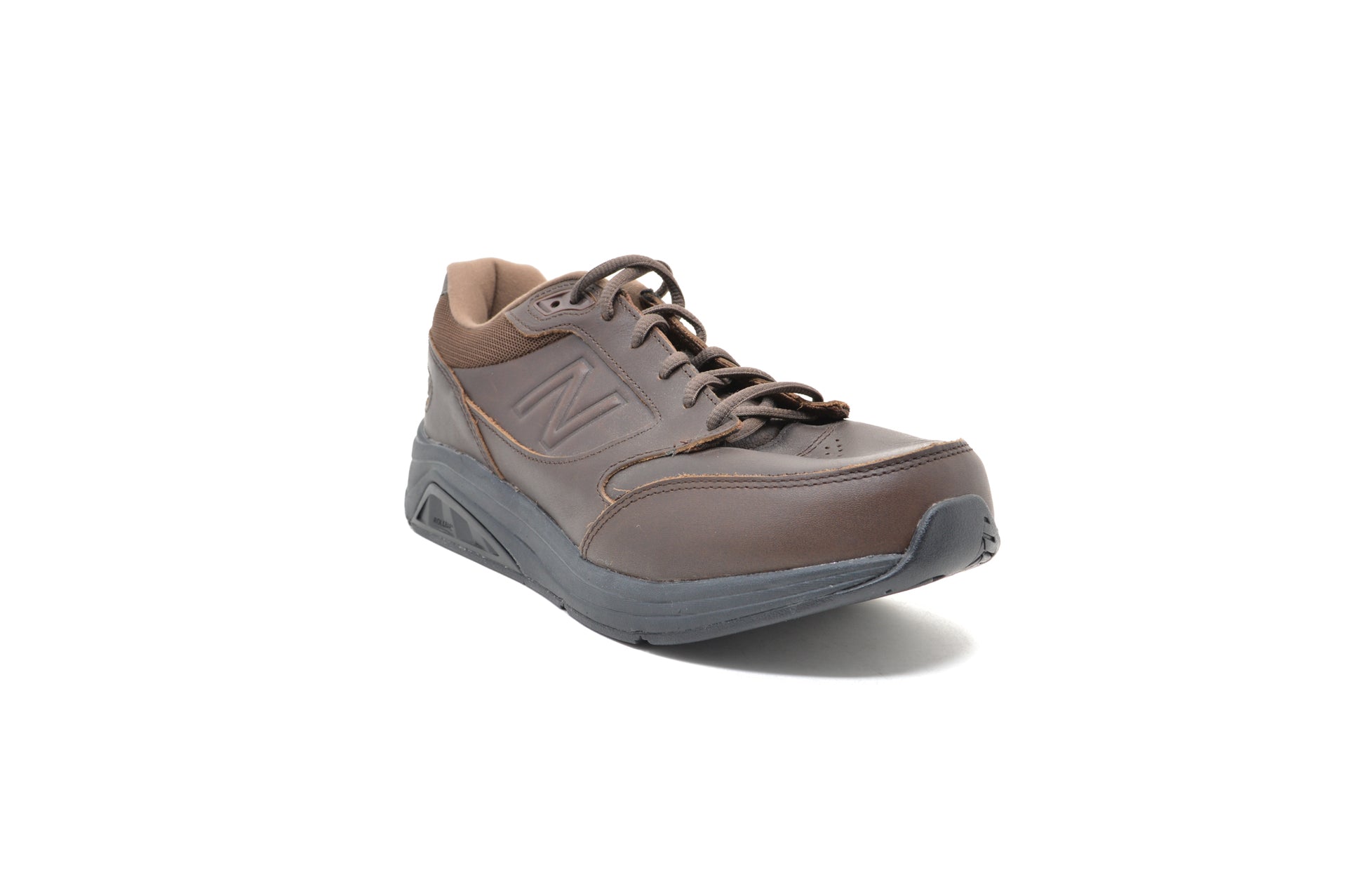 New Balance 928v3 –