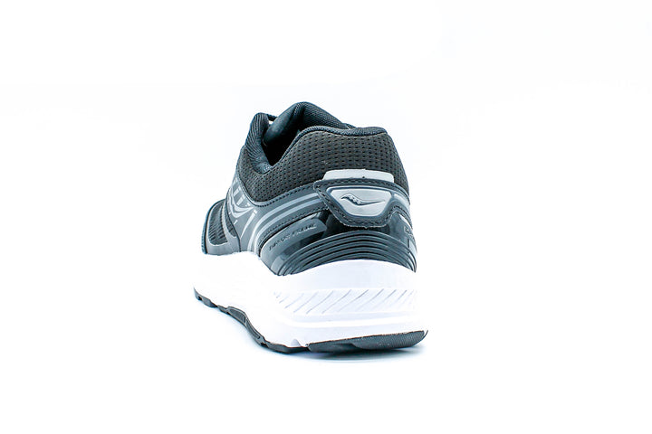 SAUCONY Echelon 8
