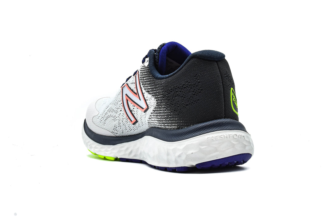 NEW BALANCE FreshFoam 680v7